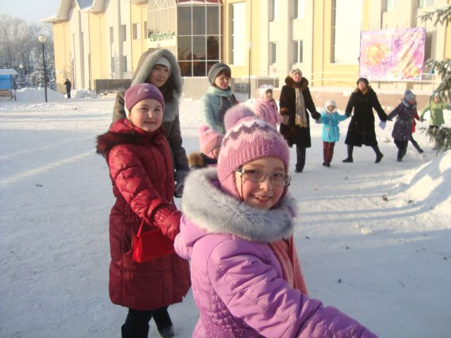 13:00.  Новый год продолжается